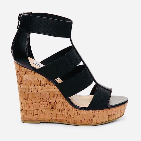 Steve Madden Shoes - {Steve Madden} Selinah Black Wedge Sandal